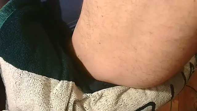 T0Yforeskin Adlı Modelin Web Kamerası Şovu