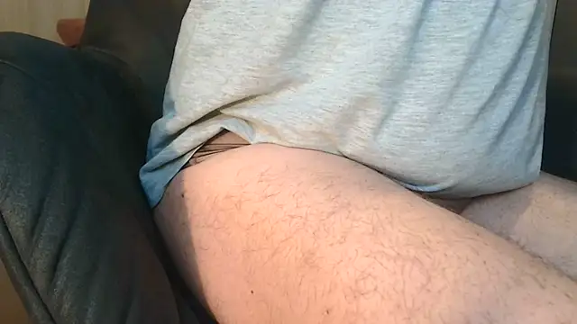 T0Yforeskin: вебкам-шоу