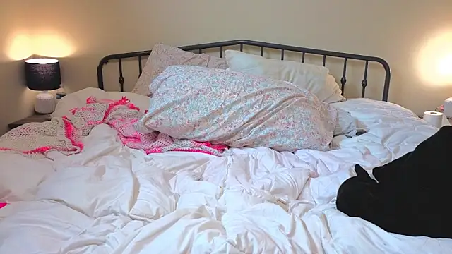 Bilik Sembang Langsung PhatAssBlond