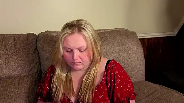 PhatAssBlond's Webcam Show
