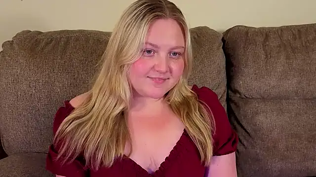 PhatAssBlond's Webcam Show