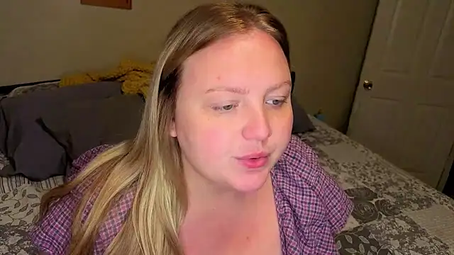Phatassblonde's Live XXX Chat