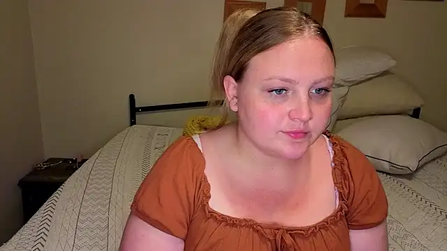 Phatassblonde's Live XXX Chat