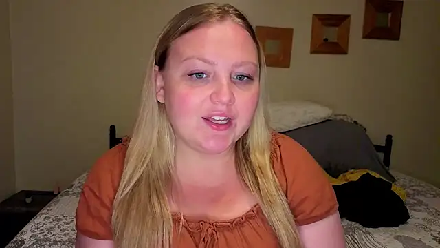Phatassblonde's Live XXX Chat