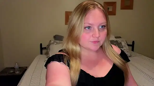 Webkamerová show Phatassblonde