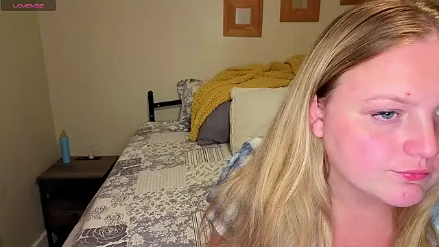 Phatassblonde's Webcam Show