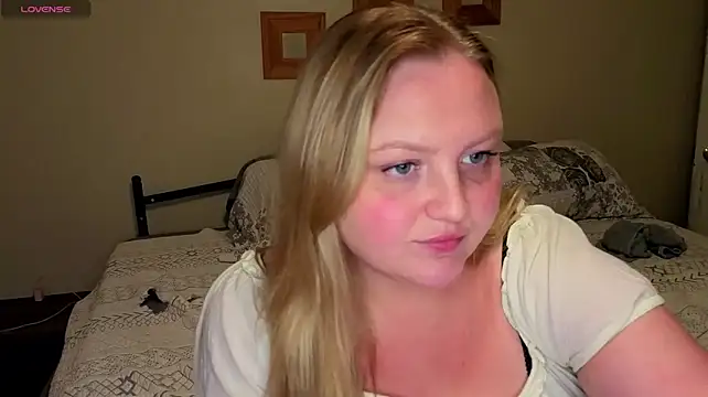 Phatassblonde webkamerás műsora