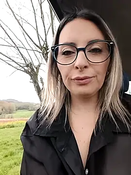 Jade_Emeraud Webcam show