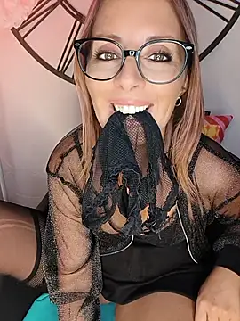 Jade_Emeraud's Webcam Show