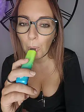 Jade_Emeraud Webcam show