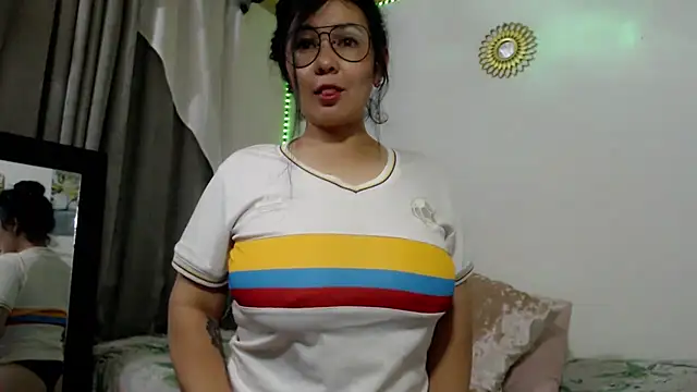 Chat XXX en directo de Donniia