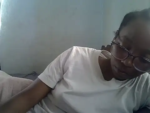 ElianeHot Webcam Show
