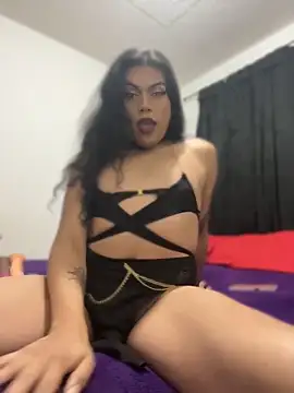 Pertunjukan Kamera Web Ariana_Rodriguez_