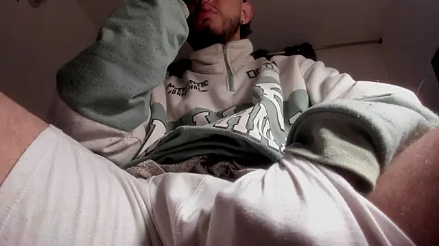 s_sven03 Show Webcam