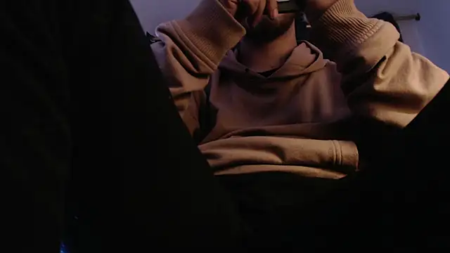 s_sven03 Show in webcam