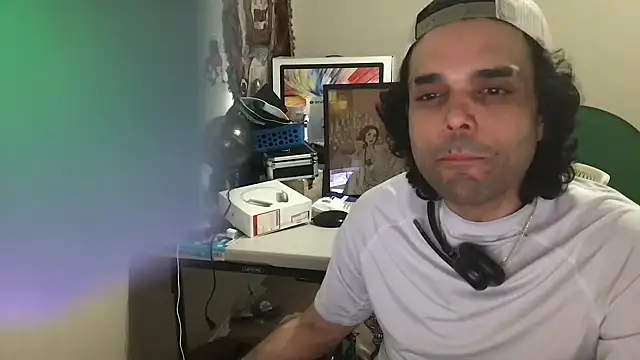 Show modela KungFuPanda001 na web-kameri