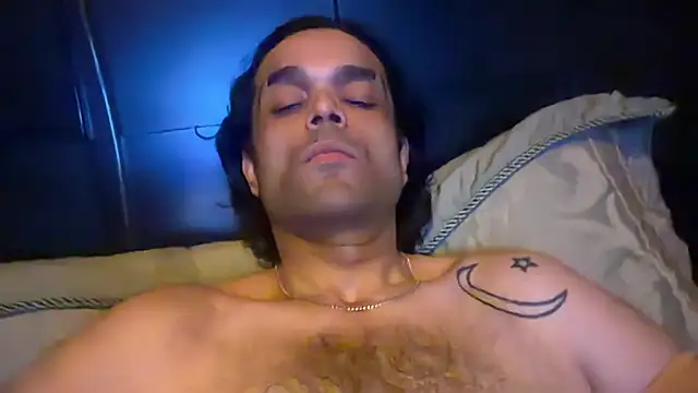 KungFuPanda001's Webcam Show