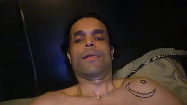 KungFuPanda001's Webcam Show