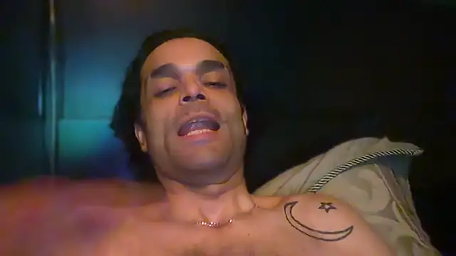 KungFuPanda001 Webcam Show