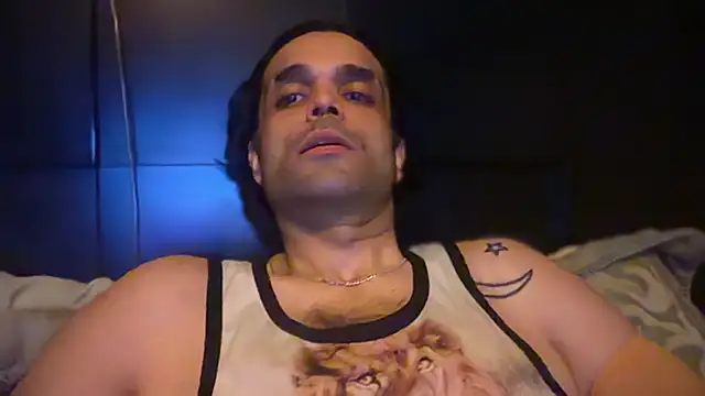 Show de KungFuPanda001 na webcam