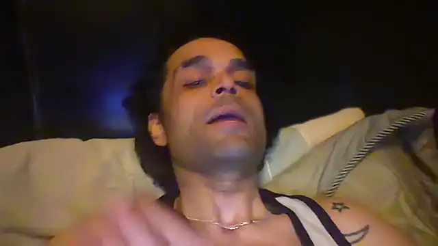 KungFuPanda001's Webcam Show