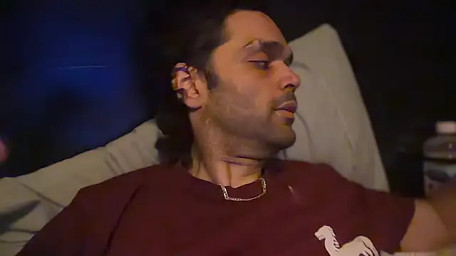 KungFuPanda001's Webcam Show