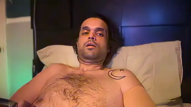 KungFuPanda001's Webcam Show