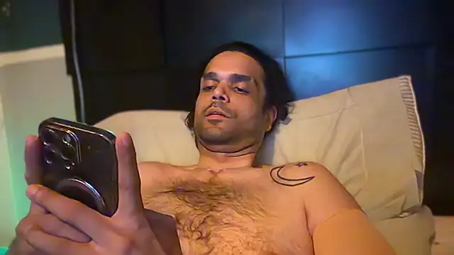 KungFuPanda001's Webcam Show