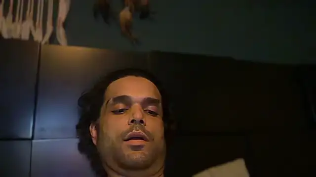 KungFuPanda001 Show in webcam