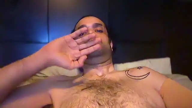 KungFuPanda001 Show in webcam