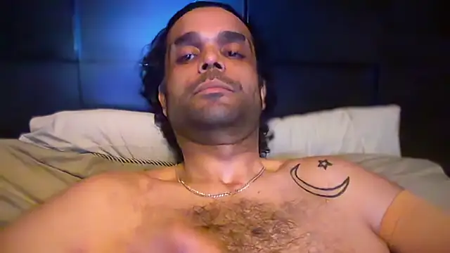 KungFuPanda001's Webcam Show