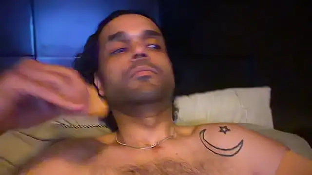 KungFuPanda001's Webcam Show