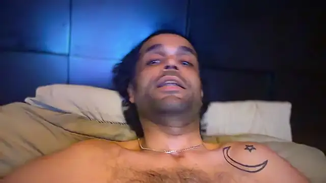 KungFuPanda001's Webcam Show