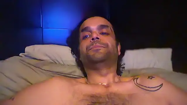 KungFuPanda001's Webcam Show