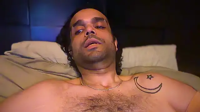 KungFuPanda001's Webcam Show