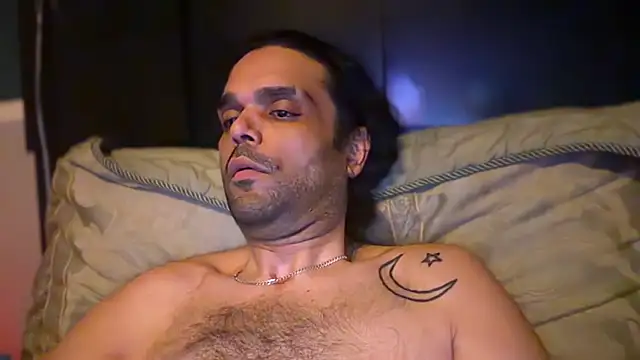 KungFuPanda001's Webcam Show