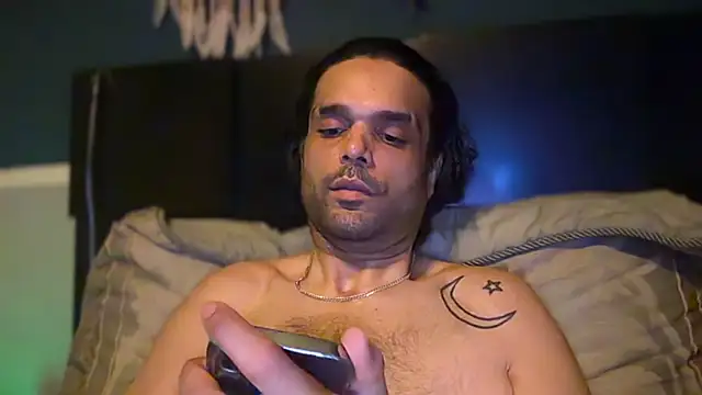 icebergslim281 Show in webcam