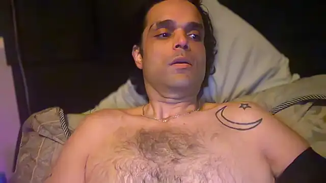 icebergslim281 Show in webcam