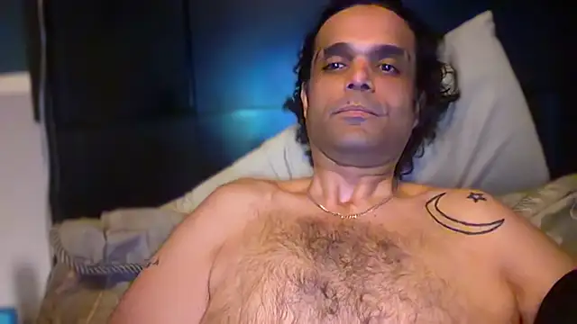 icebergslim281 Show in webcam