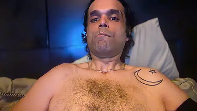 icebergslim281 Show in webcam