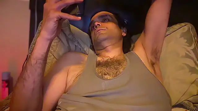 icebergslim281 Show in webcam