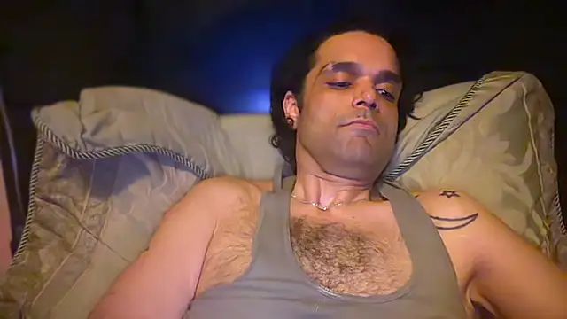 icebergslim281: διαδικτυακό σόου στην κάμερα