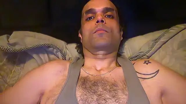 icebergslim281 Show in webcam