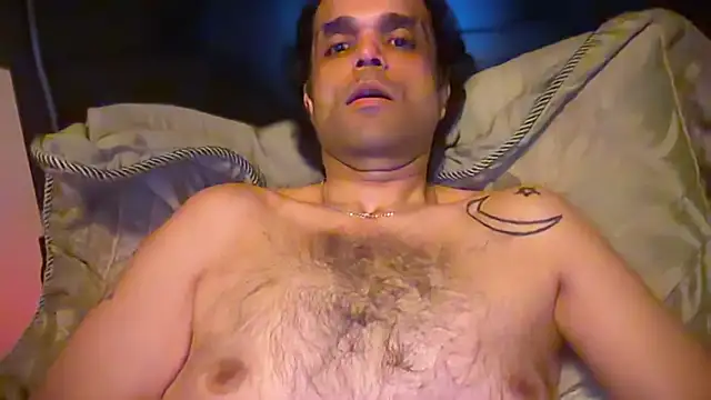 icebergslim281 Show in webcam