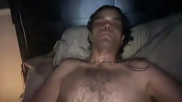 icebergslim281 Show in webcam