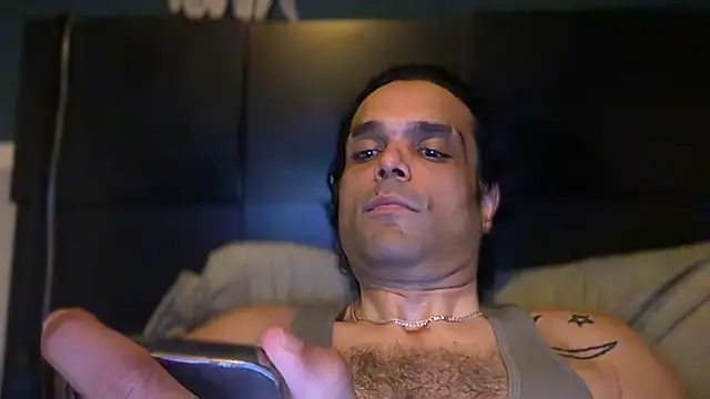 icebergslim281 Show in webcam