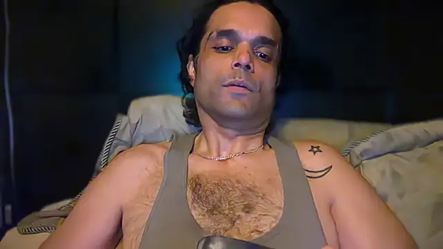 icebergslim281 Show in webcam