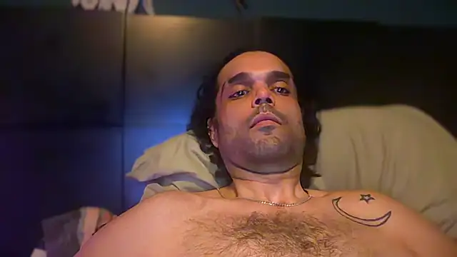 icebergslim281 Show in webcam