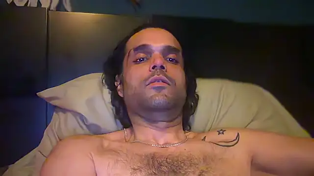 Show de icebergslim281 na webcam