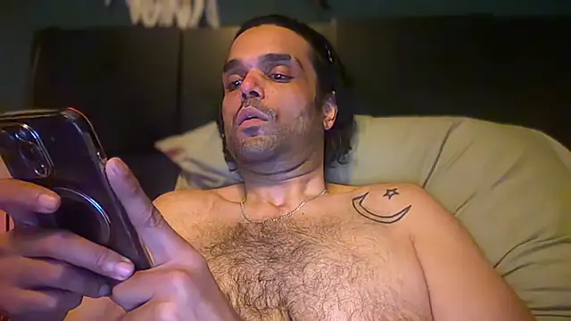 הופעת וובקאם של icebergslim281